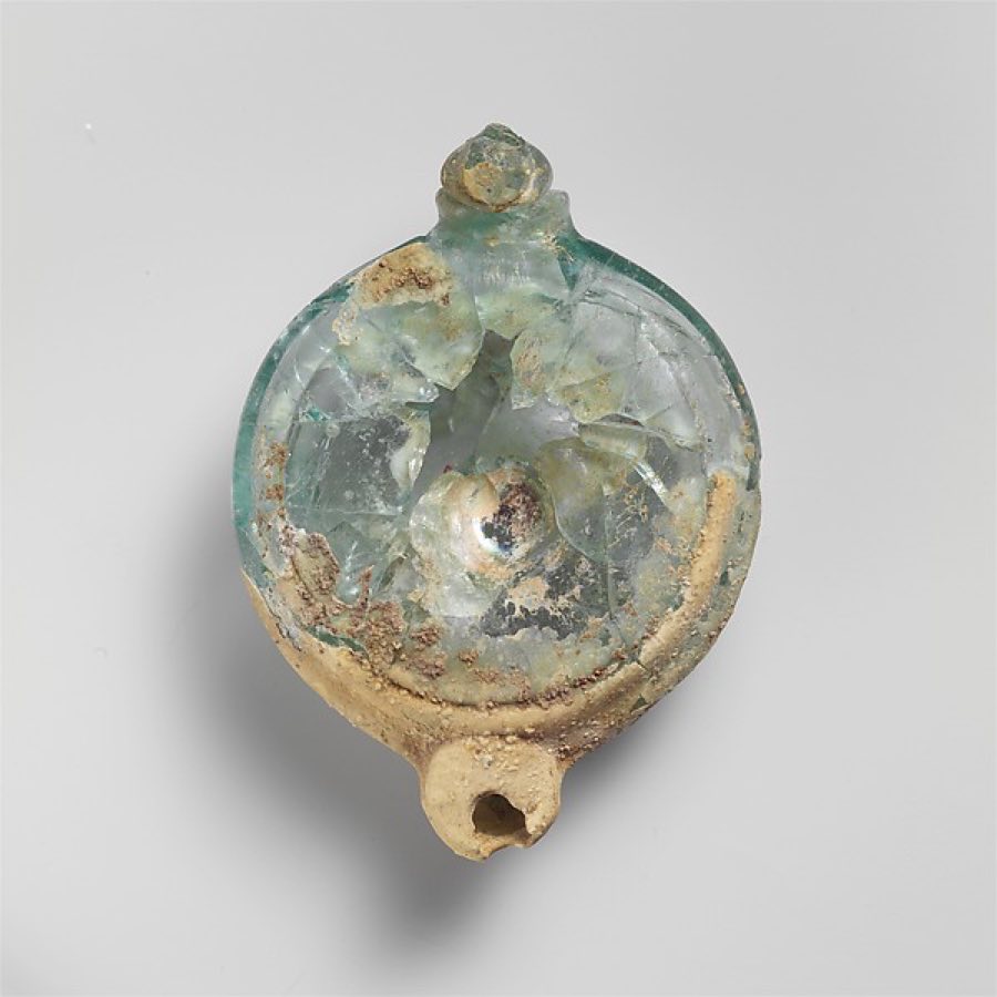 Roman — Glass oil lamp — Roman, ca. 2nd half of 1st century CE